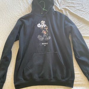 Mickey mouse pullover sweater